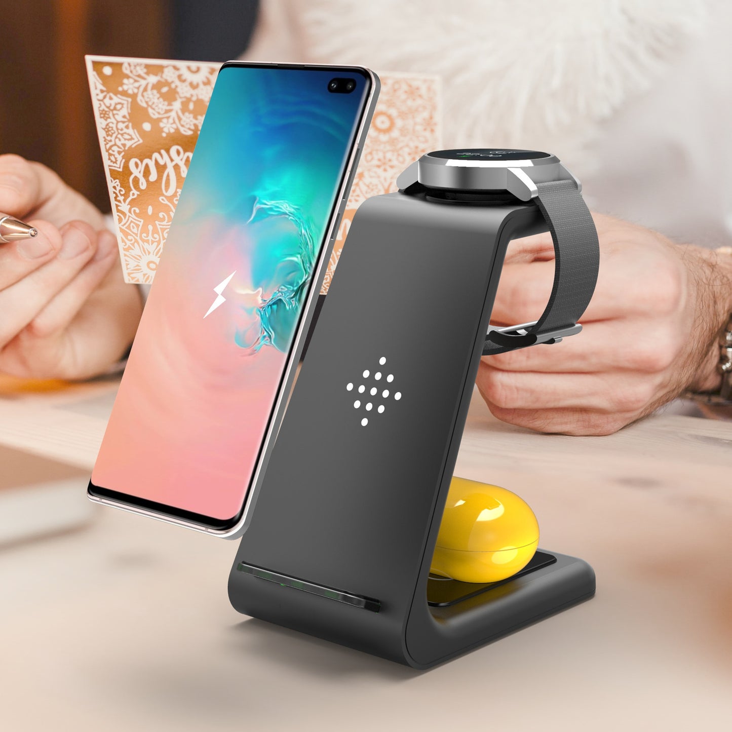 3-in-1 Wireless Charger for Apple Watch, iPhone, and AirPods – Fast Charging Station
