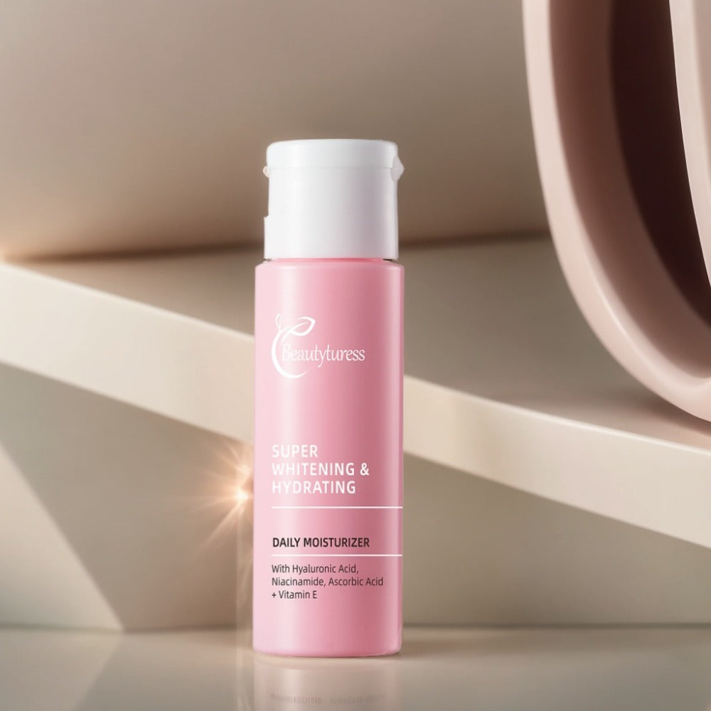 A Travel Must-have, A Whitening And Moisturizing Set Of 5 Pieces